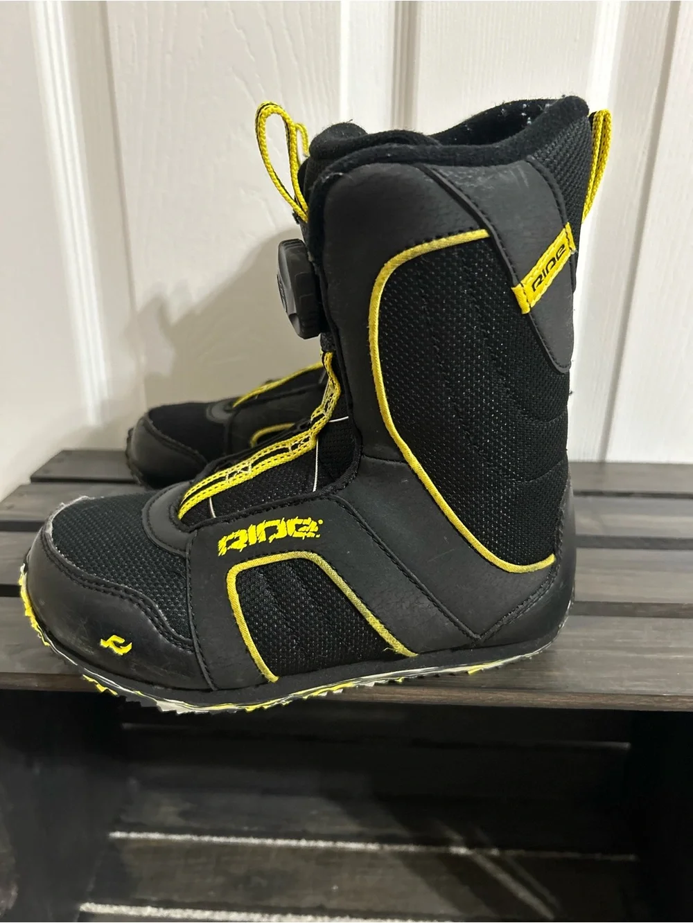 Ride Norris Youth Unisex Snowboard Boots Black & Yellow Sz 1 BOA EUC